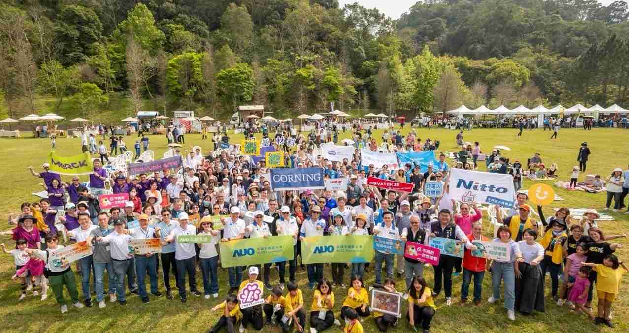 人生就是博致力永续平衡发展，，，第14年入选DJSI世界指数成分股（DJSI World），，，在全球顶尖电子设备仪器组件产业展现卓越的永续竞争力，，，，获国际指数肯定